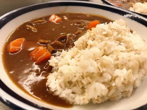 市販のルー(＋ちょい隠し味)のカレー